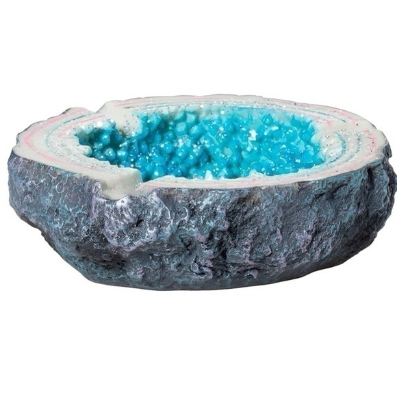 Colorful Blue Crystal Geode Stone Design 4.25 inch Ashtray - Picture 7 of 8
